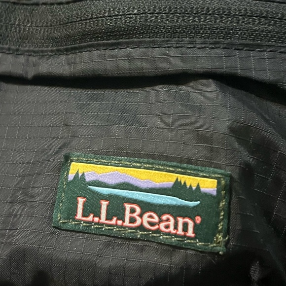 Vintage L.L Bean Funny Pack Black Waist Pack Travel Hiking Zipper Adjustable - Picture 4 of 4